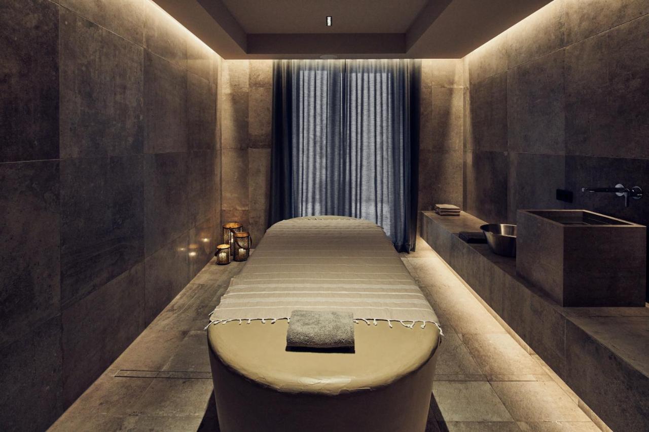 Falkensteiner Hotel Kronplatz - The Leading Hotels Of The World (Adults Only) Riscone Εξωτερικό φωτογραφία Spa treatment room
